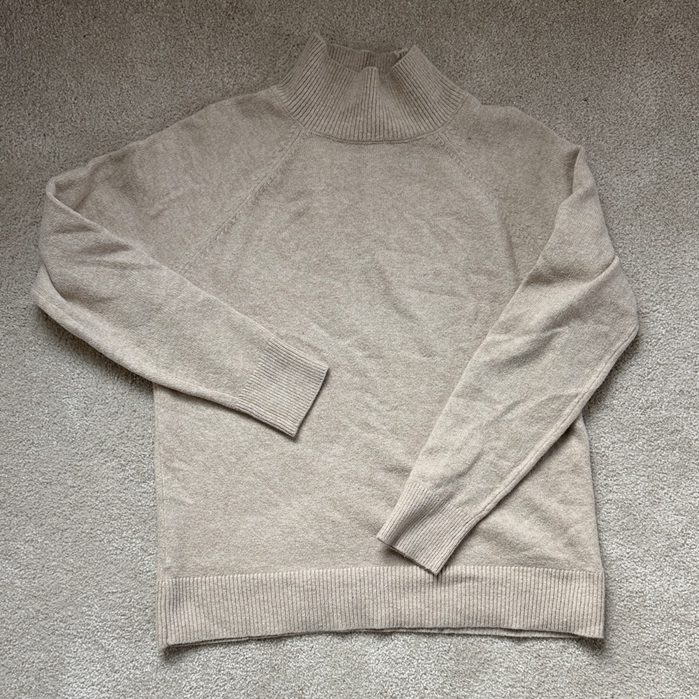 LOFT Women's Beige Turtleneck Sweater